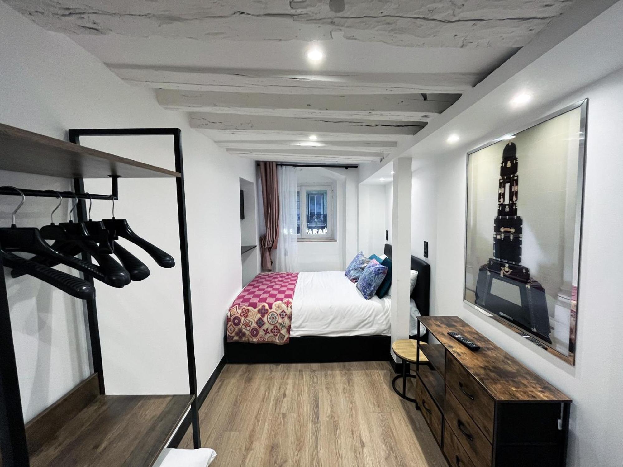 Urban Flat 174 - Vuitton St Denis Apartamento